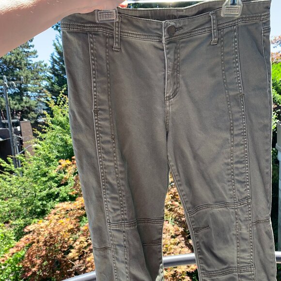 Kut from the Kloth olive moto pants - Picture 5 of 10